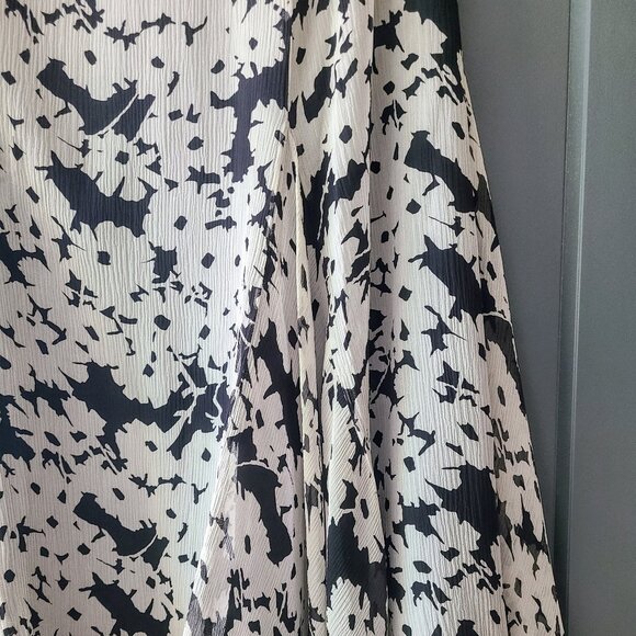 Women's Ralph Lauren Black Ivory  Silk Asymmetrical MidiSkirt Size 16 - Picture 7 of 9